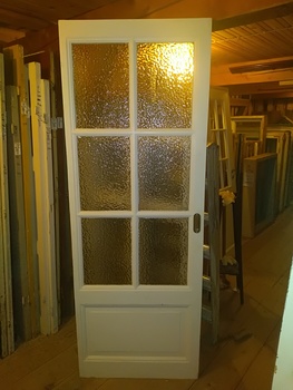 Enkeldörr med glas 77cmX213cm finns i Överjärva