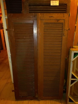 Dubbel dörr 97cmX165cm  finns i Överjärva