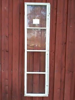 Fönsterbågar 49cmX192cm finns i Överjärva