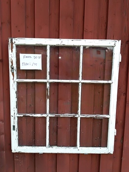 Fönsterbågar 101.5cmX112cm finns i Överjärva