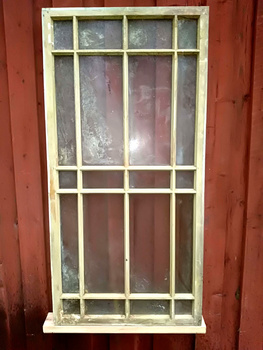 Fönsterbågar 72cmX146.5cm finns i Överjärva