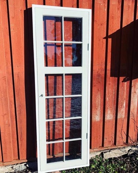 Skafferidörr 76 x 225 cm, finns på Överjärva