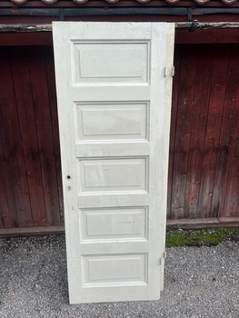 Dörrar  2st 70,5x200 cm, finns i Överjärva