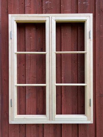1920-tals fönster, finns i Överjärva