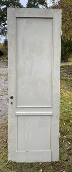 Dörr 72 x 211 cm, finns i Överjärva