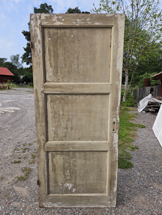 Enkeldörr 88 x 205 cm, Finns på Överjärva