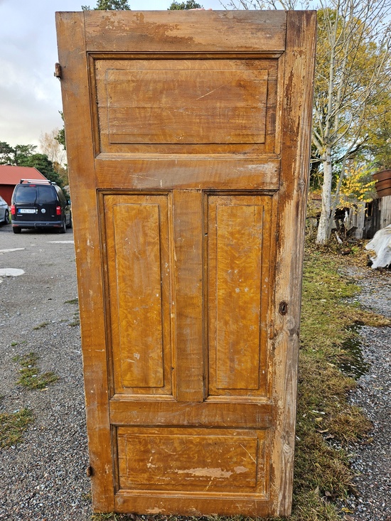 Enkeldörr, 85x193, finns på Överjärva byggnadsvård Enkeldörr, 85x193, finns på Överjärva byggnadsvård