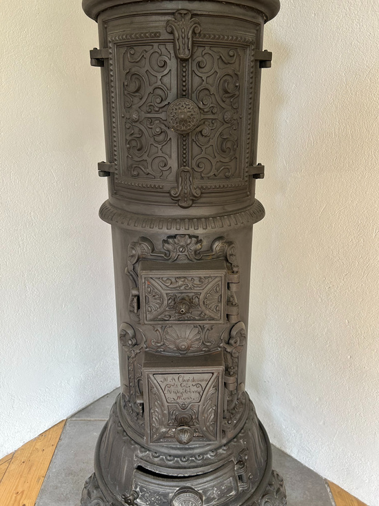 Kamin, 178x57, finns på Överjärva Byggnadsvård