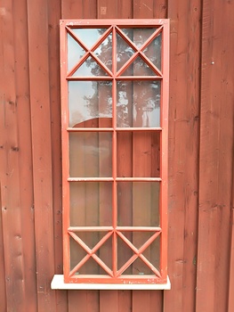 Fönsterbågar 68.5cmX170cm finns i Överjärva