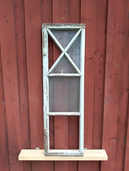 Fönsterbågar 34.5cmX113.5cm finns i Överjärva