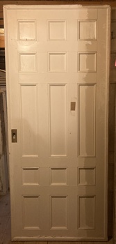 Sjukdörr 91 x 210 cm, finns i Överjärva