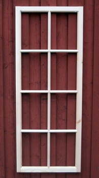 Fönster med spröjs 8 rutor, finns i Överjärva
